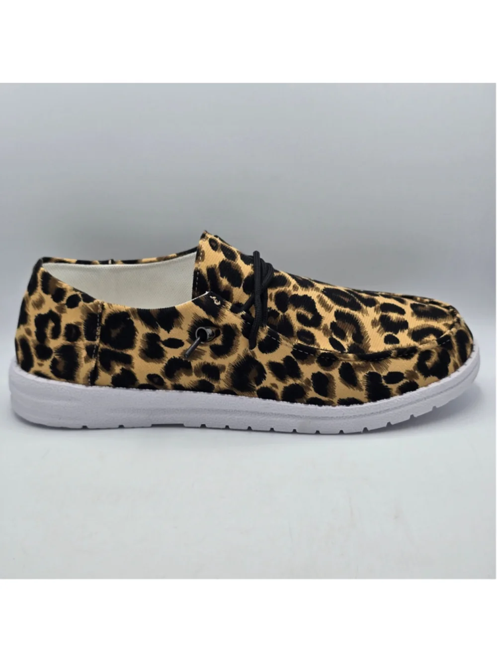 Women's Unbranded Leopard Print Slip-On Sneakers Tan Black Size 9